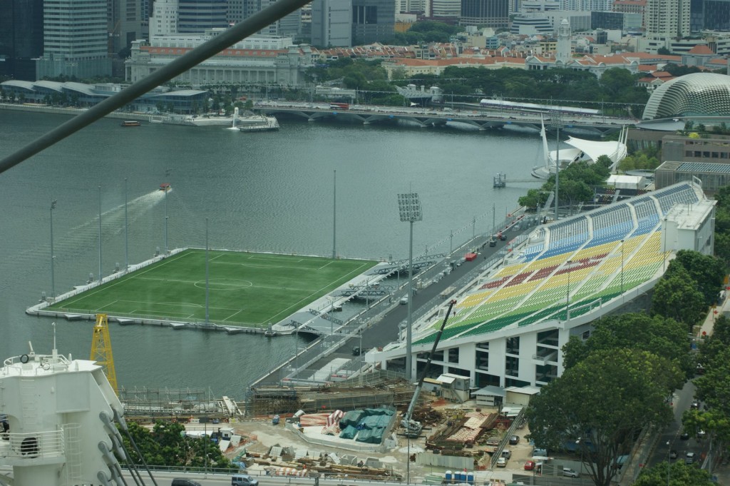 Plutajuci stadion u Singapuru